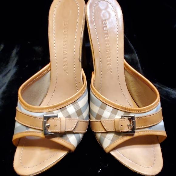 Authentic Burberry Wooden Heeled Slippers - Picture 7 of 7
